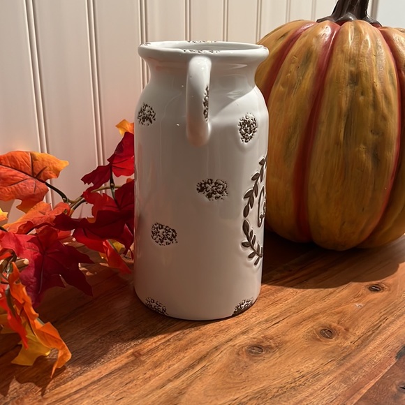 🍁Clearance- Farmhouse Fall Gather Ceramic Milk Jug Vase-Like New - Picture 3 of 13